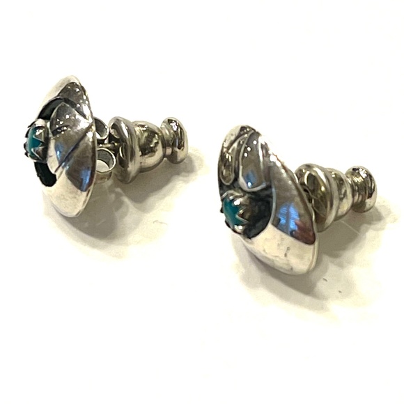 Vintage Sterling and Turquoise Native American Post Earrings - Picture 3 of 4